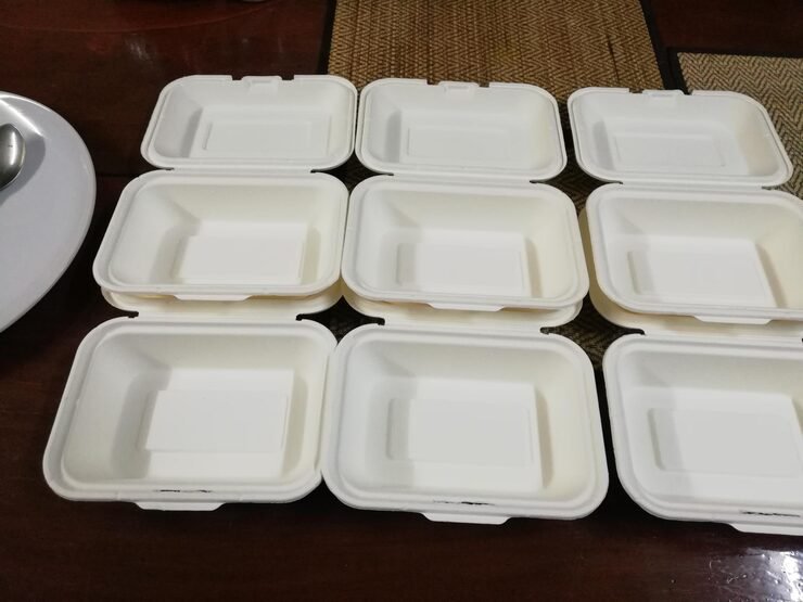 Clamshell 6x6 View 1